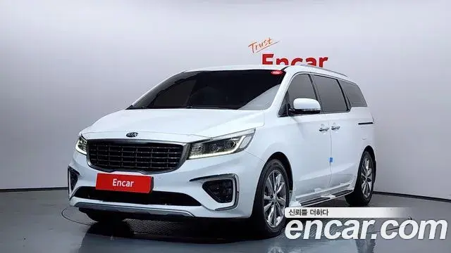 Kia Carnival 9-Seater Noblesse Special 2019