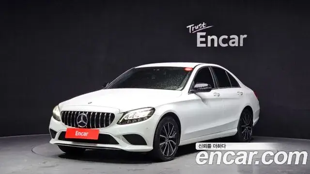 Mercedes-Benz C-Class C200 2019