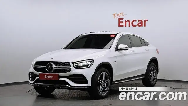 Mercedes-Benz GLC-Class GLC300e 4MATIC Coupe 2021