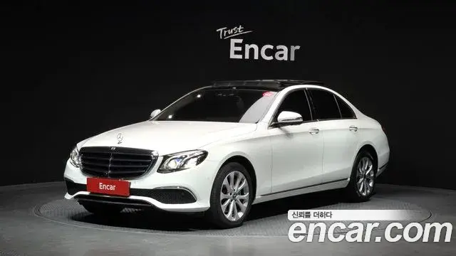 Mercedes-Benz E-Class E300 4MATIC Exclusive 2019