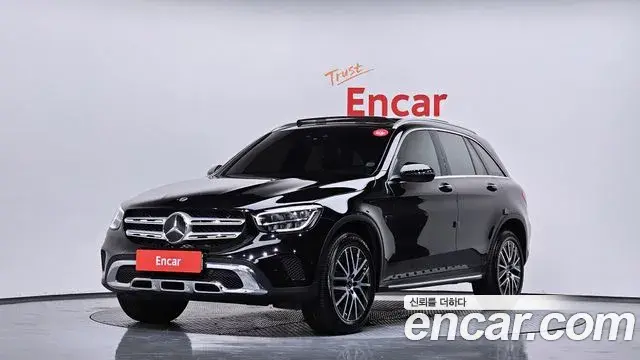 Mercedes-Benz GLC-Class GLC300e 4MATIC 2020