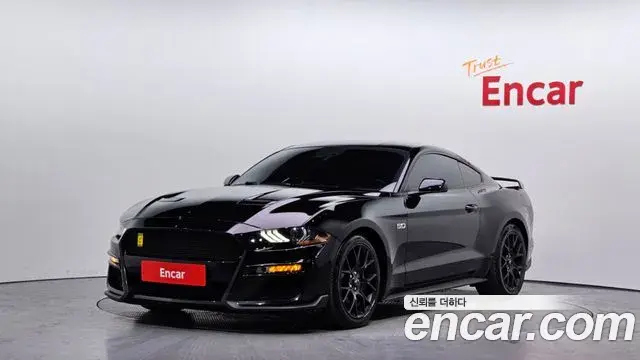 Ford Mustang Coupe 2019