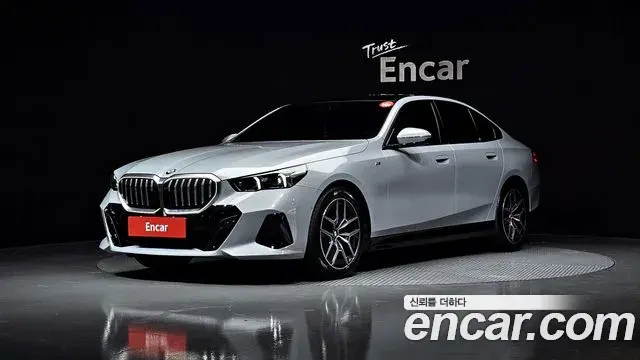 BMW 5-Series 520i M Sport 2025