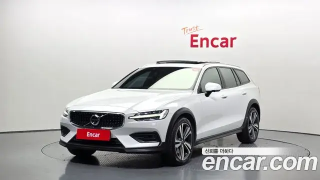 Volvo V60 T5 Pro AWD 2019