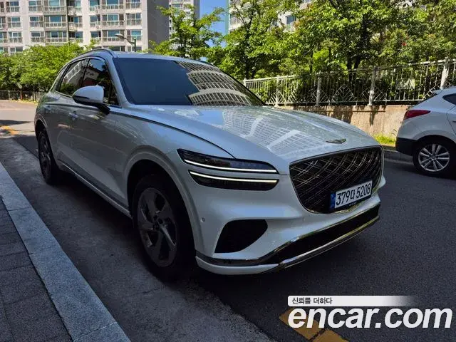 Genesis GV70 2.5T Gasoline AWD 2025