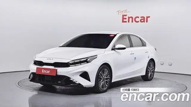 Kia K3 1.6 signature 2022