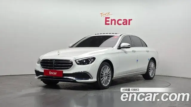 Mercedes-Benz E-Class E220d 4MATIC Exclusive 2022