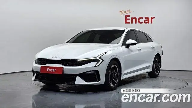 Kia K5 2.0 Prestige 2024
