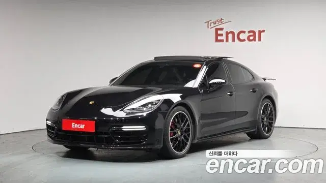 Porsche Panamera 4.0 GTS 2020