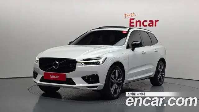 Volvo XC60 T8 R-Design 2021