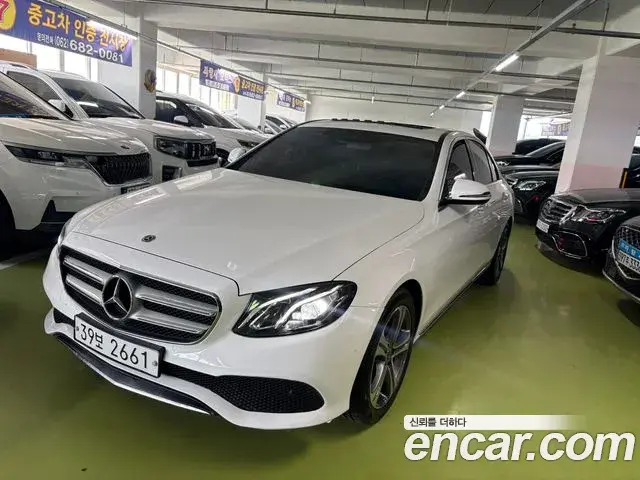 Mercedes-Benz E-Class E300 Avantgarde 2019