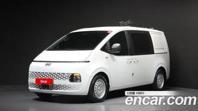 Hyundai Staria Cargo 5-Seater Smart 2024