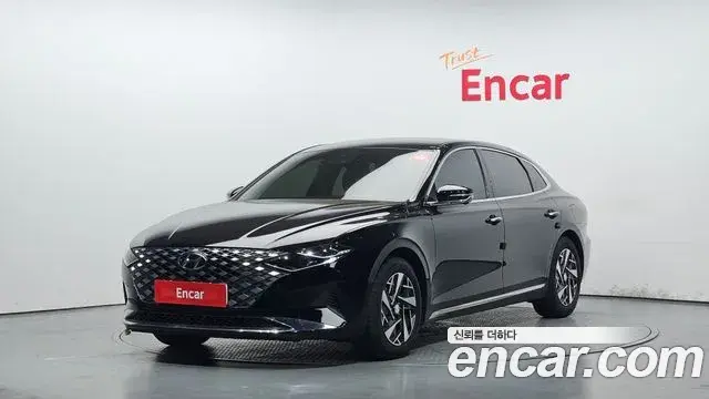 Hyundai Grandeur Exclusive 2022