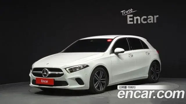 Mercedes-Benz A-Class A220 Hatchback 2022