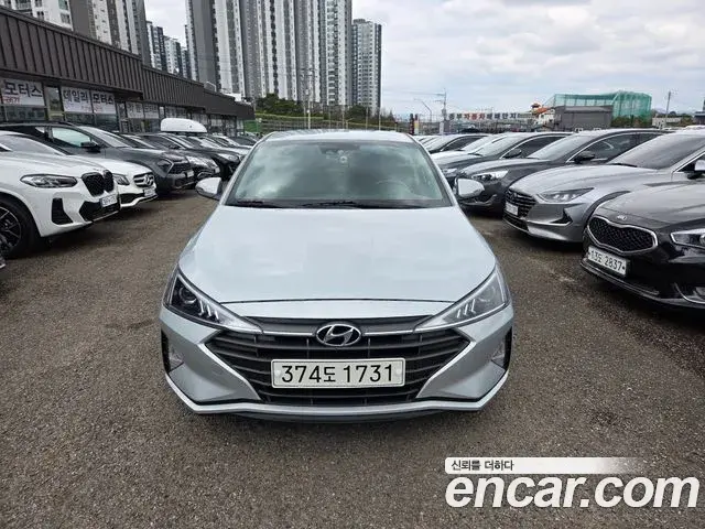 Hyundai AVANTE 1.6 Smart 2019