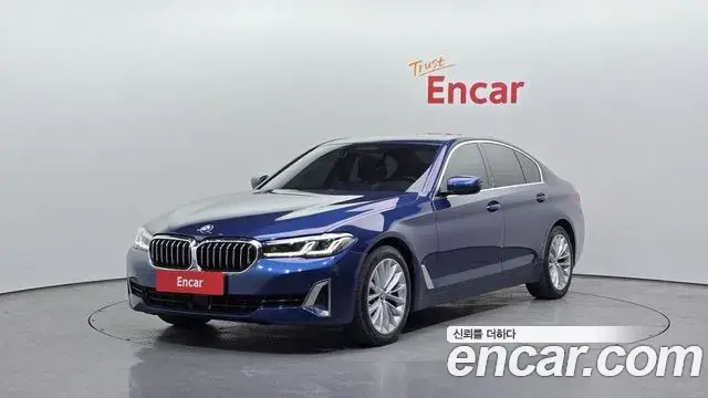BMW 5-Series 523d xDrive Luxury 2021