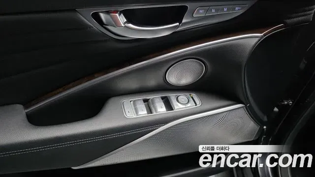 Kia K9 3.8 GDI PlatinumⅠ 2019 — фото 14