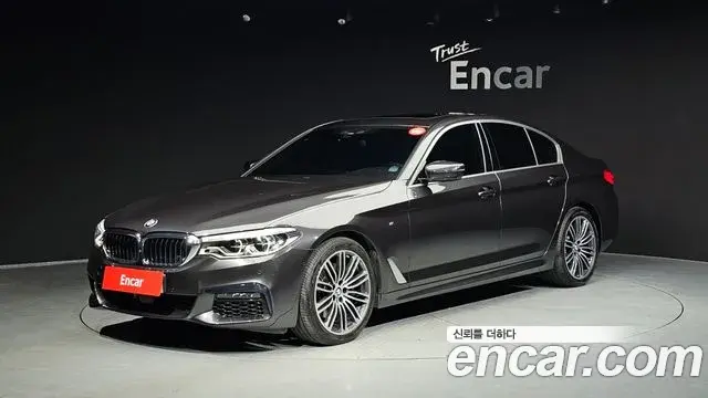 BMW 5-Series 530i xDrive M Sport Package Plus 2020