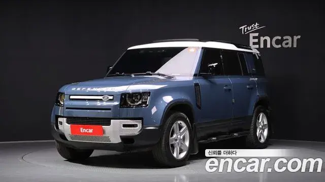 Land Rover Defender 110 D250 SE 2021