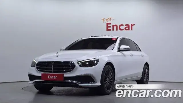 Mercedes-Benz E-Class E220d 4MATIC Exclusive 2022