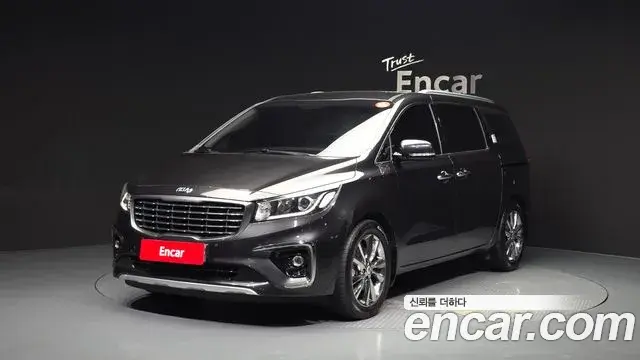 Kia Carnival Gasoline 9-Seater Prestige 2020