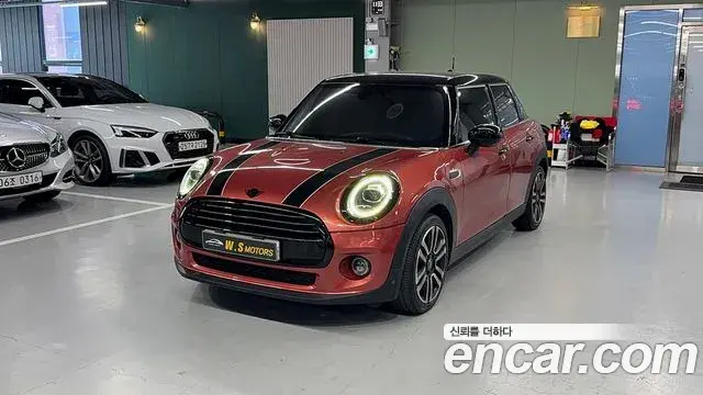 Mini Cooper 5Door Rosewood Edition 3rd 2020