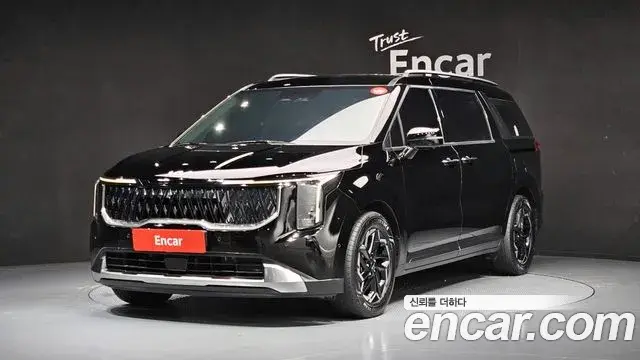 Kia Carnival Diesel 9-Seater Noblesse 2024