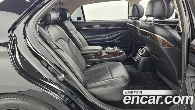 Genesis G90 3.8 AWD Luxury 2021 — фото 12