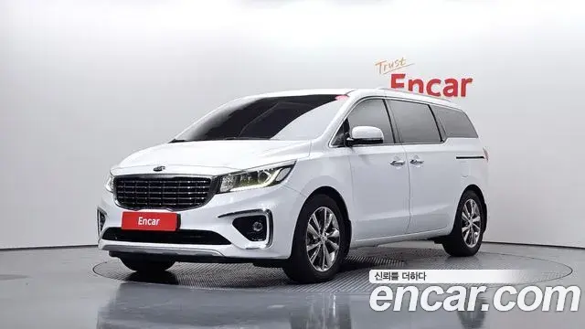 Kia Carnival 9-Seater Prstige 2020