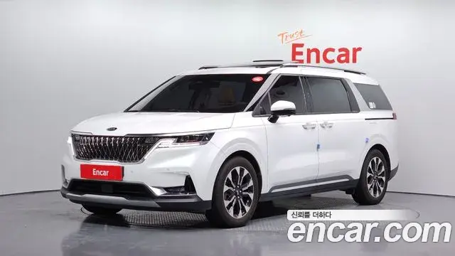 Kia Carnival Gasoline 7-Seater Signature 2020