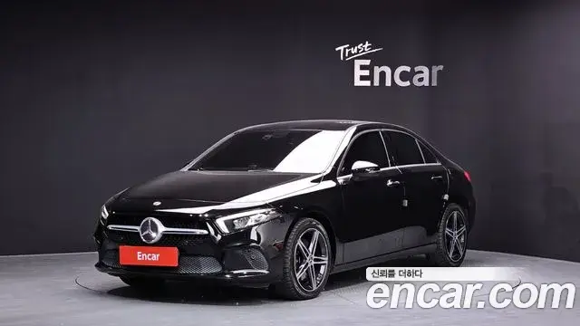 Mercedes-Benz A-Class A250 4MATIC Sedan 2020