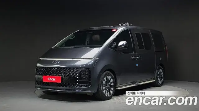 Hyundai Staria Lounge 9-Seater Inspiration 2022
