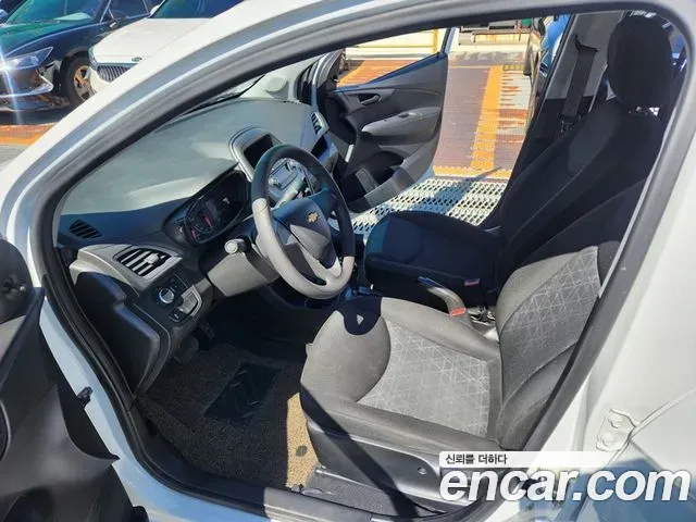Chevrolet Spark Van 2020 — фото 12