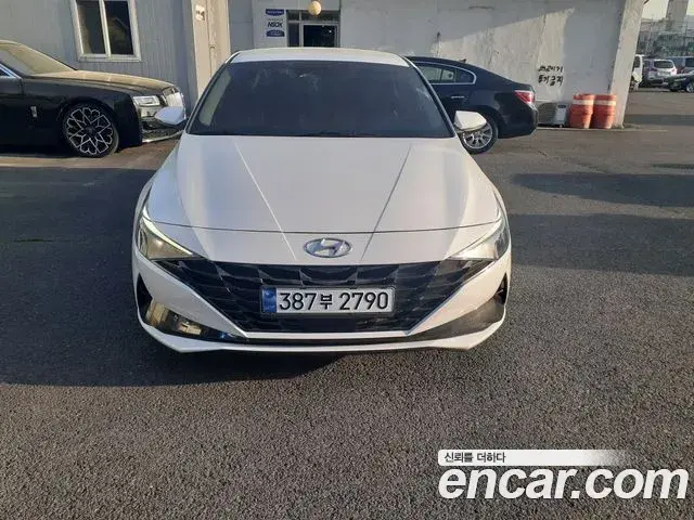 Hyundai AVANTE 1.6 Modern 2021