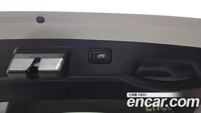 Kia Niro Signature 2025 — фото 20