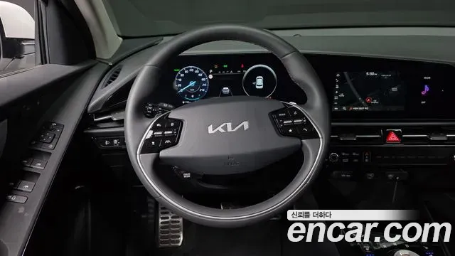 Kia Niro Signature 2025 — фото 13