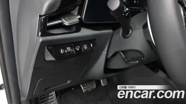 Kia Niro Signature 2025 — фото 27