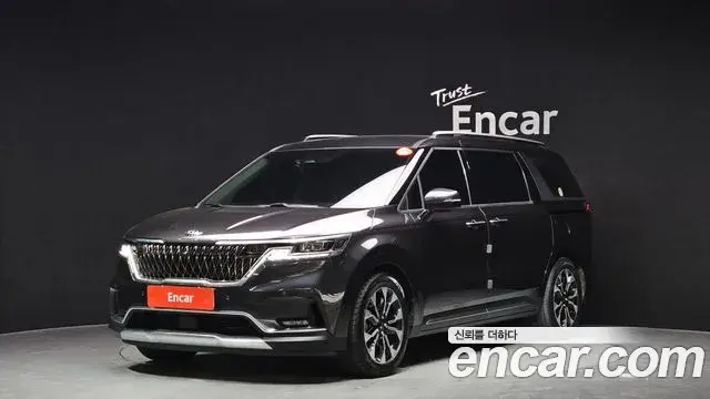 Kia Carnival Gasoline 7-Seater Signature 2021