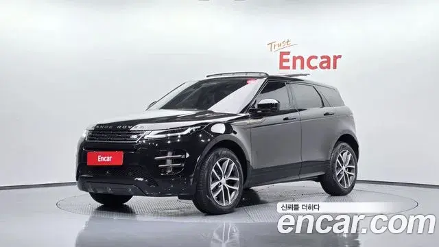 Land Rover Range Rover Evoque P250 Dynamic SE 2024