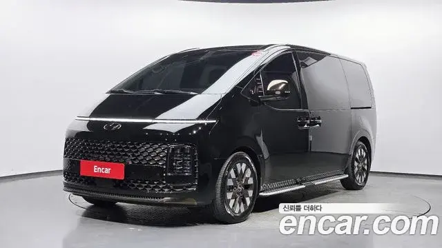 Hyundai Staria 4WD Lounge 9-Seater Inspiration 2022