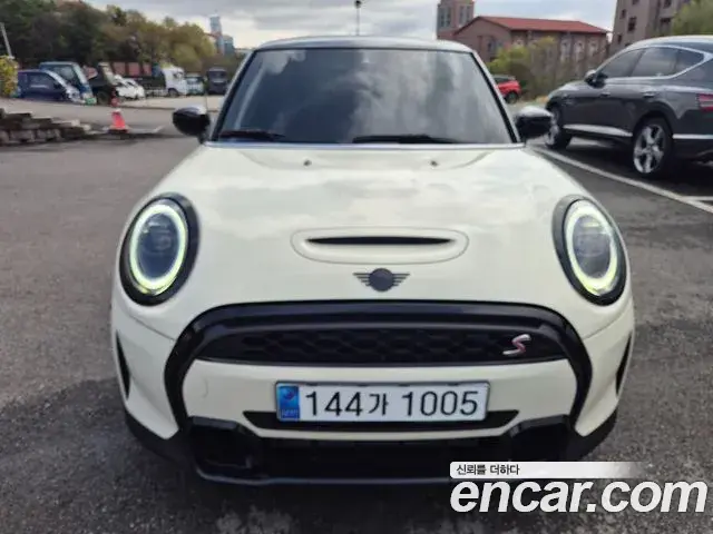 Mini Cooper Classic Third Generation 2021