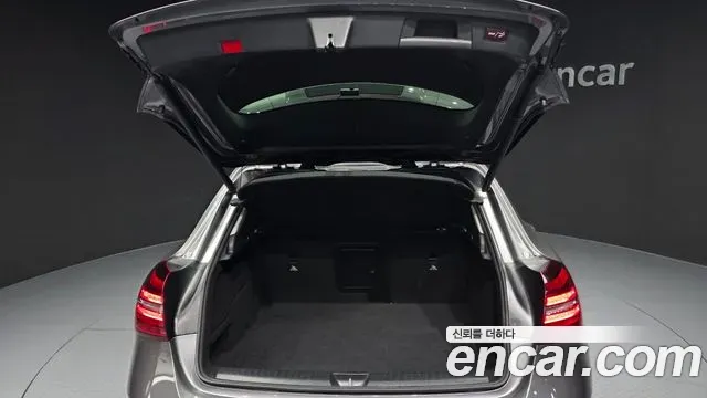 Mercedes-Benz GLA-Class GLA220 Premium 2019 — фото 20