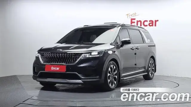 Kia Carnival Gasoline 7-Seater Noblesse 2021
