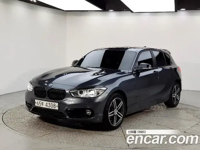 BMW 1-Series 118d Sport 5Door 2019