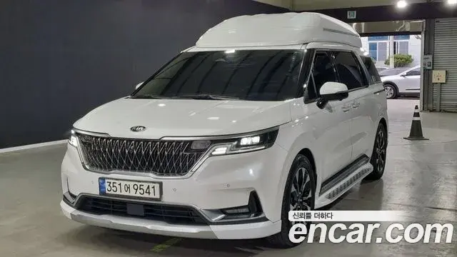 Kia Carnival Gasoline 7-Seater Hi-Limousine Signature 2021
