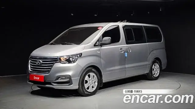 Hyundai Starex Wagon 12-Seater Smart 2019