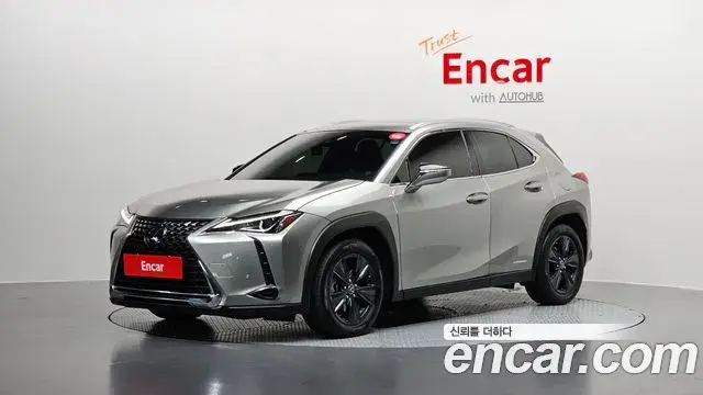 Lexus UX 2.0 2WD 2020