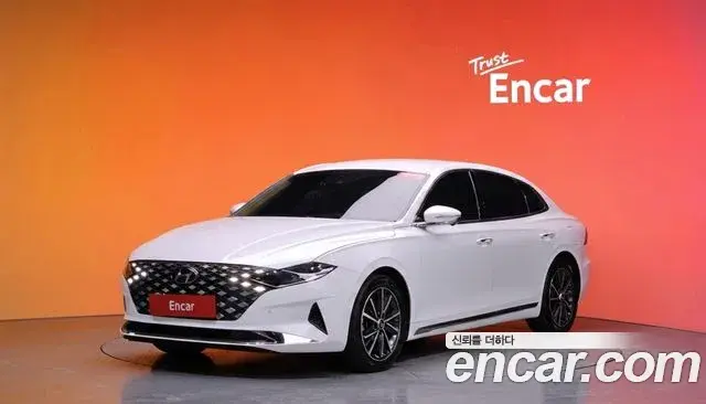 Hyundai Grandeur 2.5 Le Blanc 2022