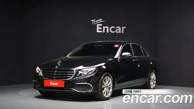 Mercedes-Benz E-Class E300 4MATIC Exclusive 2020