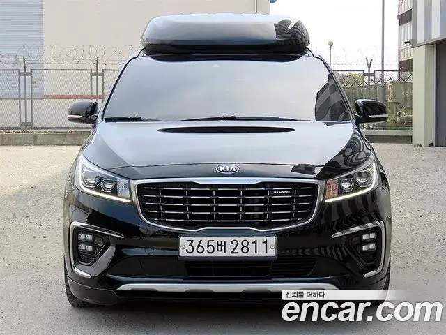 Kia Carnival 9-Seater Hi-Limousine Prestige 2020